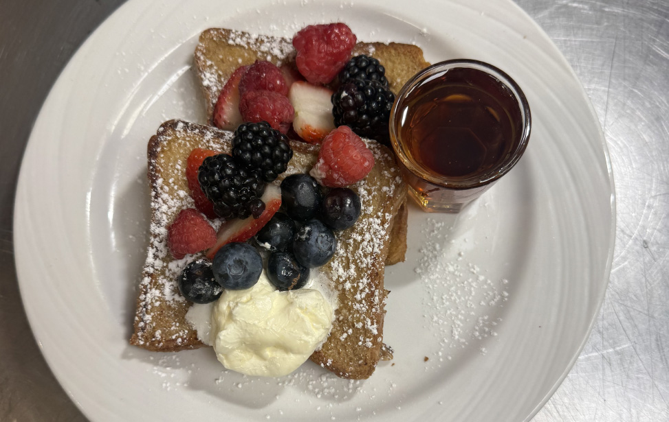 French toast with mixed berries