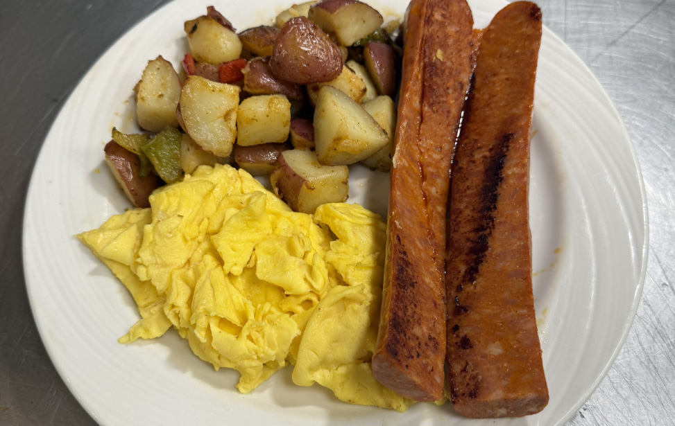 Linguica and eggs